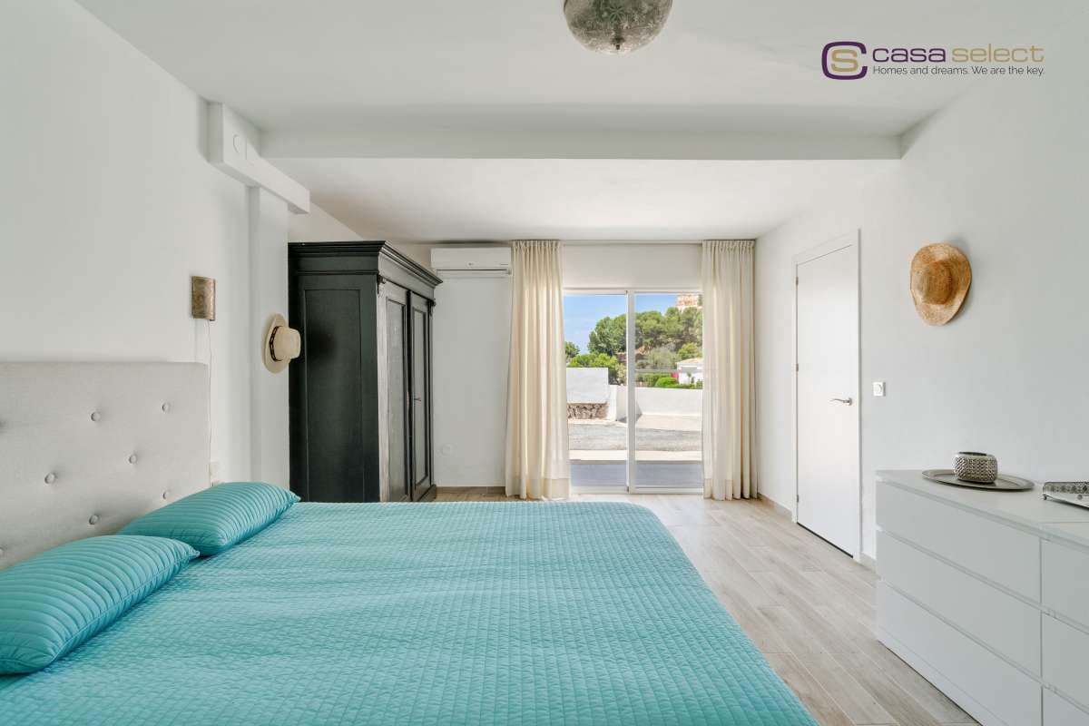 4 Zimmer Villa zu verkaufen in Almunecar mit Pool - 630.000 € (Ref: 9919096)