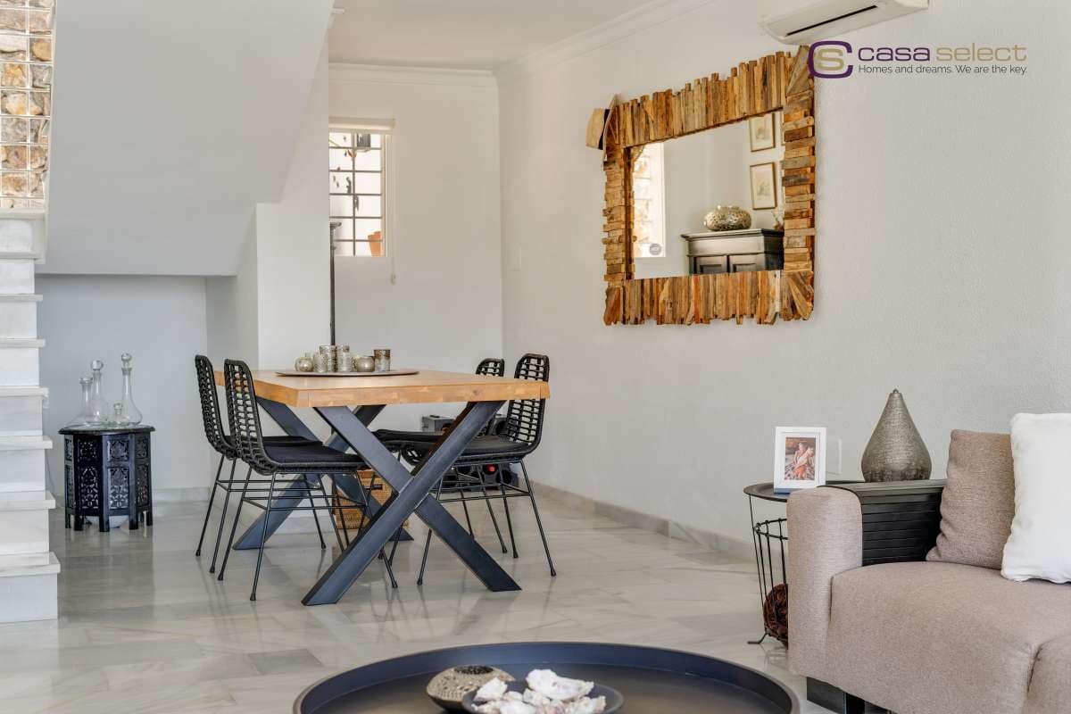 4 Zimmer Villa zu verkaufen in Almunecar mit Pool - 630.000 € (Ref: 9919096)