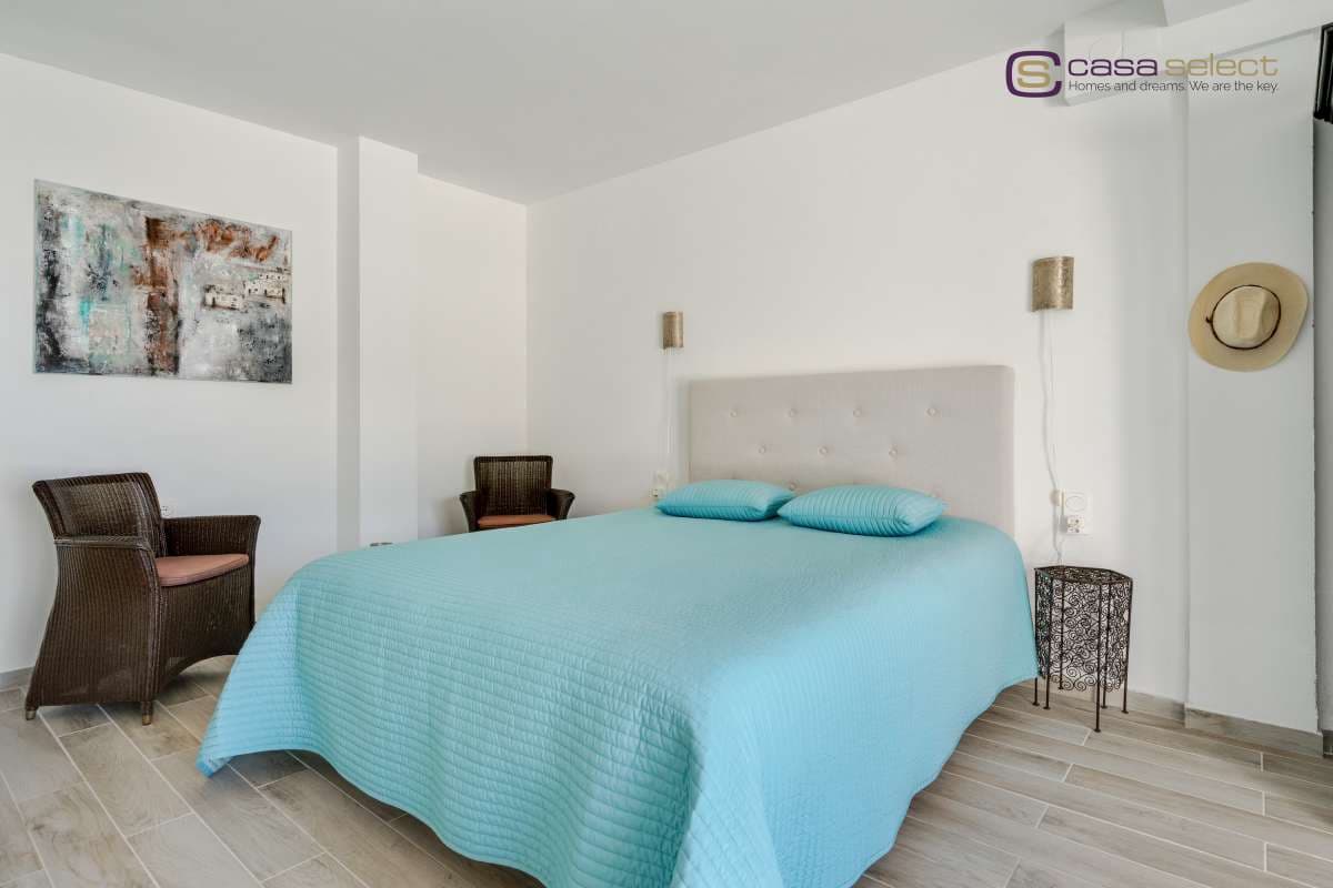 4 Zimmer Villa zu verkaufen in Almunecar mit Pool - 630.000 € (Ref: 9919096)