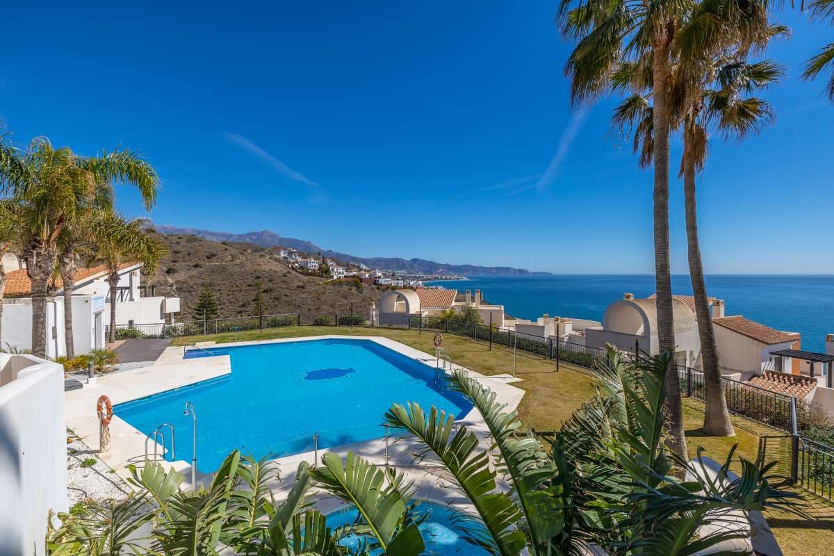 3 quarto Apartamento para venda em El Penoncillo com piscina - 430 000 € (Ref: 9932398)