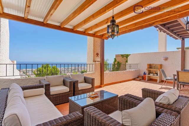 2 soverom Leilighet til salgs i Capistrano, Nerja med svømmebasseng - € 350 000 (Ref: 9974384)