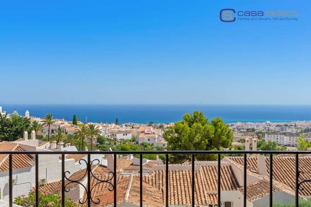 2 soverom Leilighet til salgs i Capistrano, Nerja med svømmebasseng - € 350 000 (Ref: 9974384)