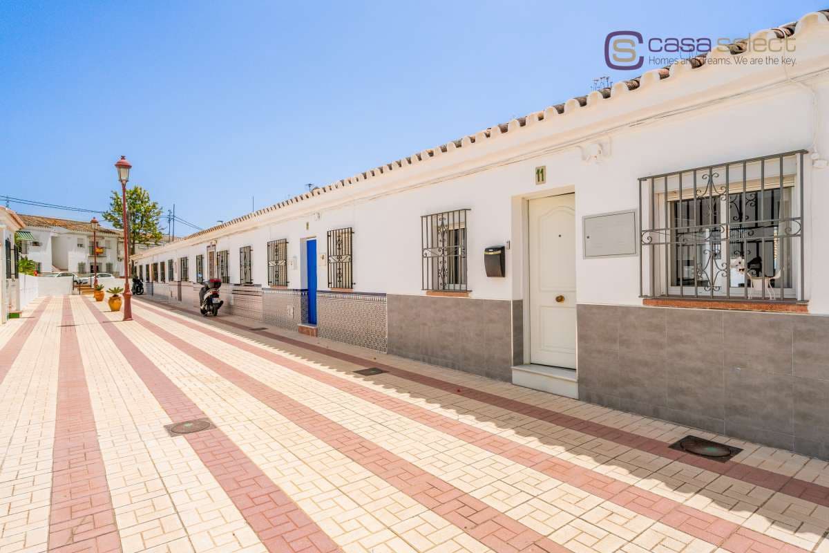 2 chambre Maison de Ville à vendre à Torrox avec piscine - 165 000 € (Ref: 9974385)