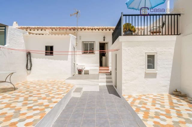 2 soveværelse Byhus til salg i Torrox Pueblo, Torrox med swimmingpool - € 165.000 (Ref: 9974385)