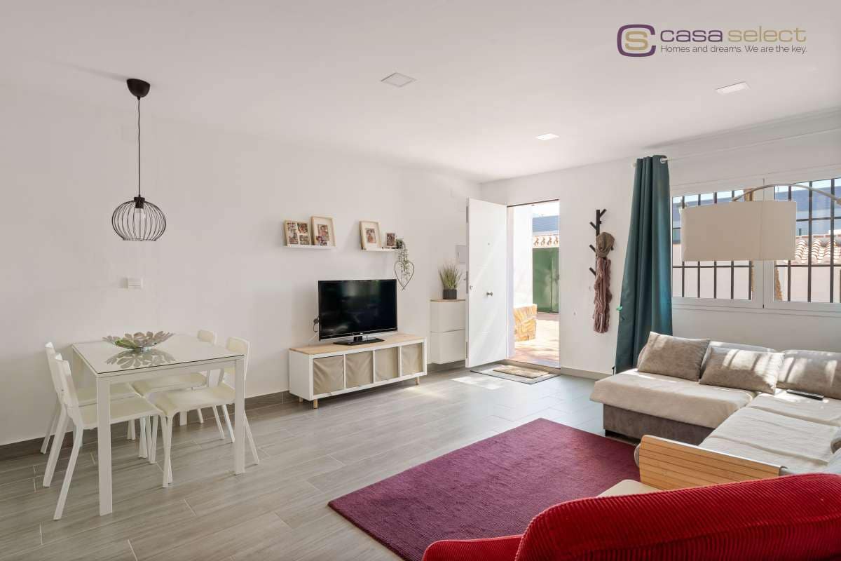4 chambre Villa/Maison à vendre à Nerja avec piscine - 1 200 000 € (Ref: 9981641)