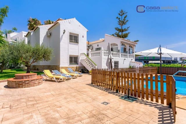 4 Zimmer Villa zu verkaufen in Burriana, Nerja mit Pool - 1.200.000 € (Ref: 9981641)
