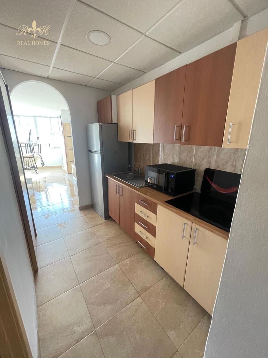 1 bedroom Flat for rent in Benidorm with garage - € 1,100 (Ref: 10016760)