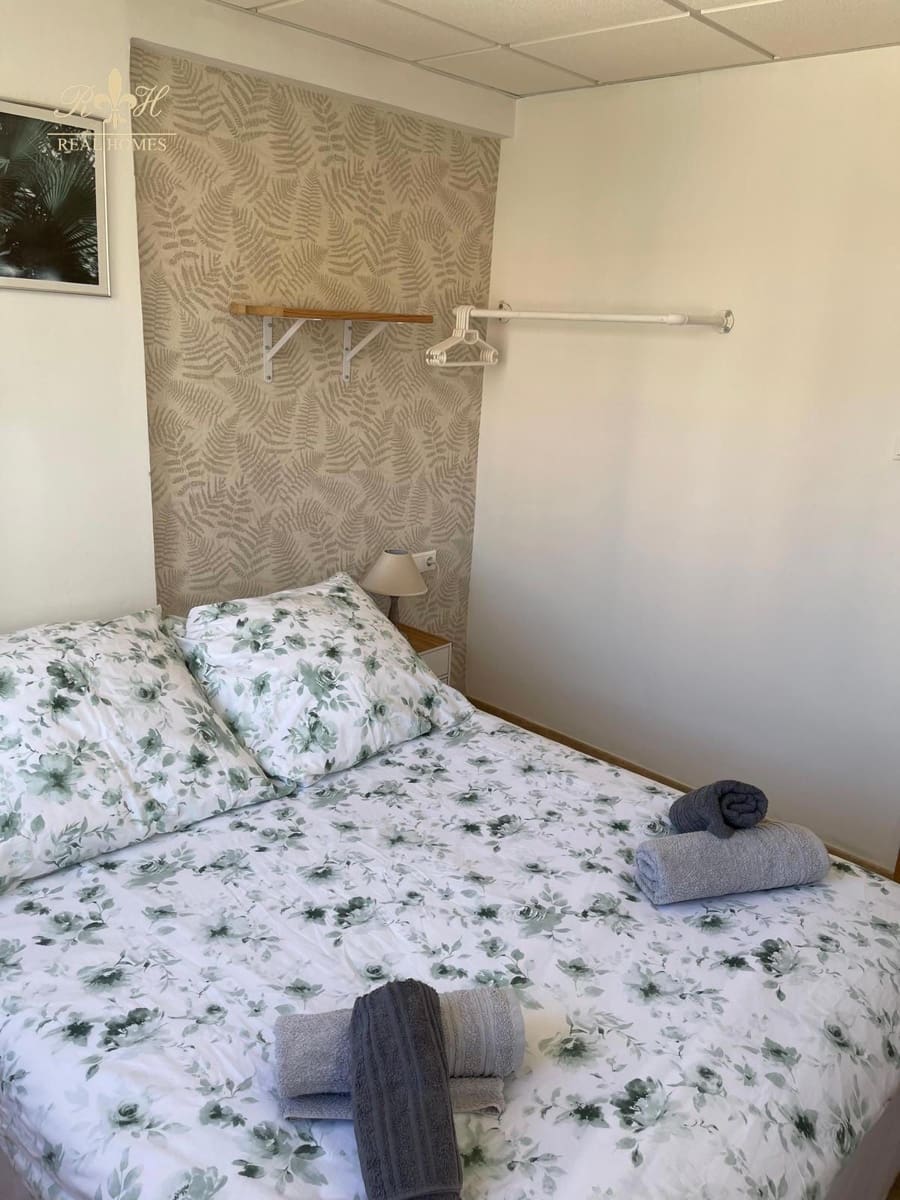1 bedroom Flat for rent in Benidorm with garage - € 1,100 (Ref: 10016760)