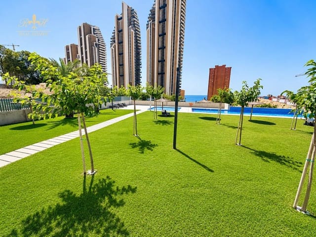 2 makuuhuone Asunto myytävänä paikassa Playa Poniente, Benidorm mukana uima-altaan 
autotalli - 624 000 € (Ref: 10034303)