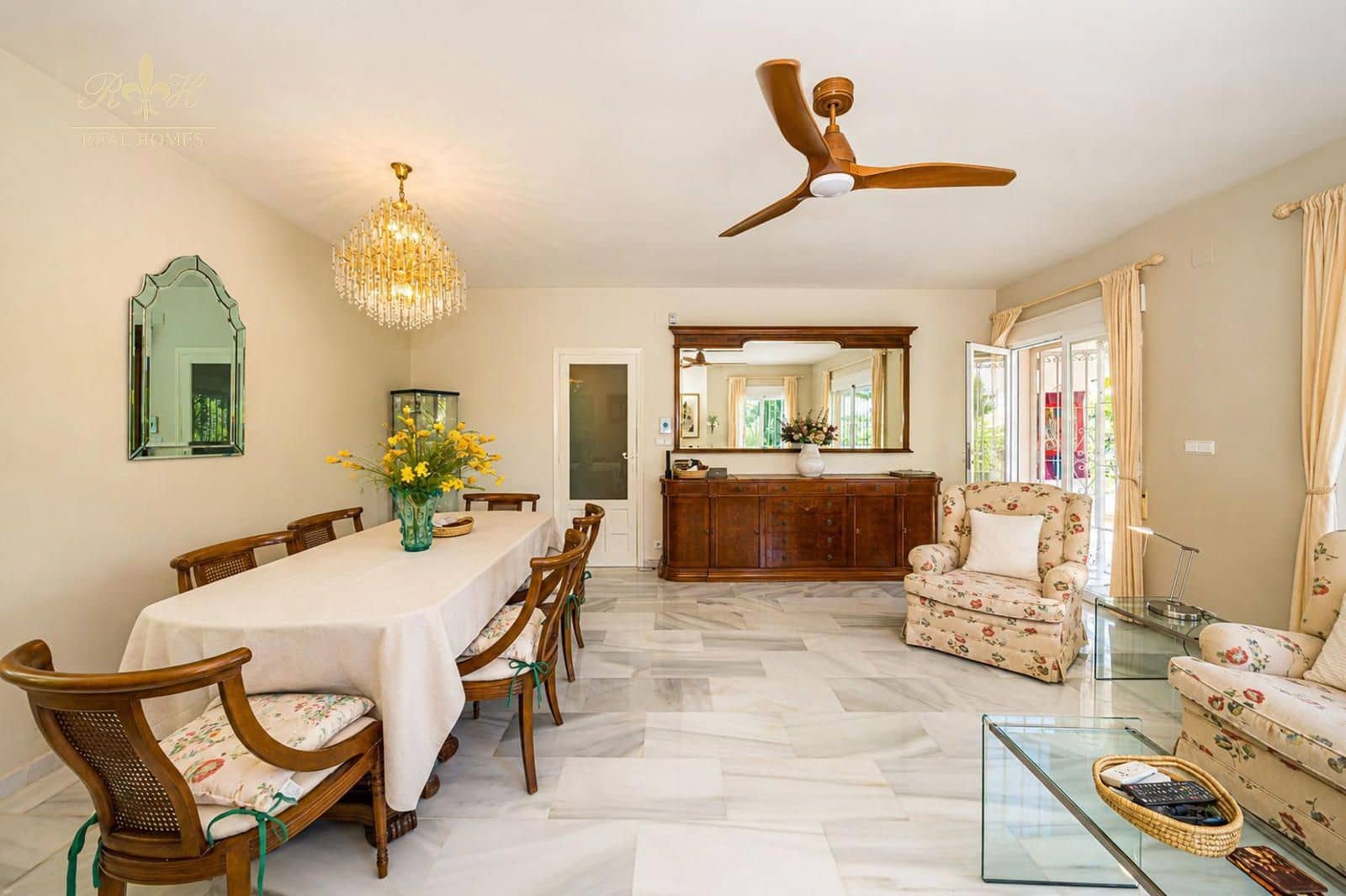 3 bedroom Villa for rent in Alfaz del Pi / L'Alfas del Pi with pool garage - € 2,200 (Ref: 10034476)