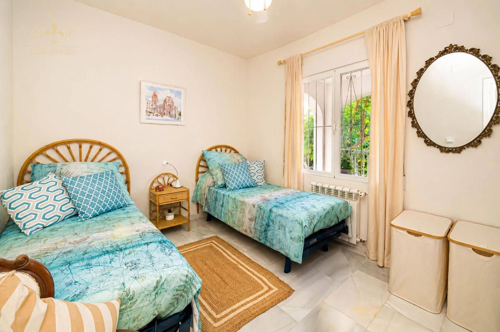 3 bedroom Villa for rent in Alfaz del Pi / L'Alfas del Pi with pool garage - € 2,200 (Ref: 10034476)