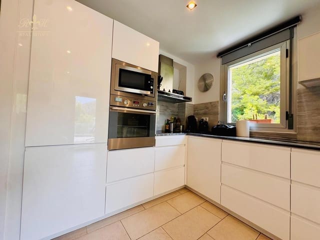 2 sovrum Lägenhet att hyra i Altea med pool garage - 1 200 € (Ref: 10062319)