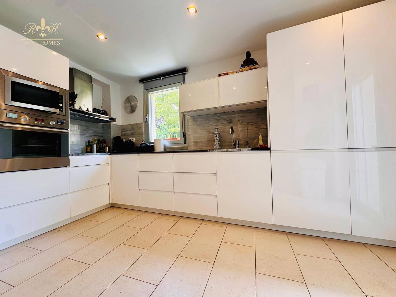 2 sovrum Lägenhet att hyra i Altea med pool garage - 1 200 € (Ref: 10062319)