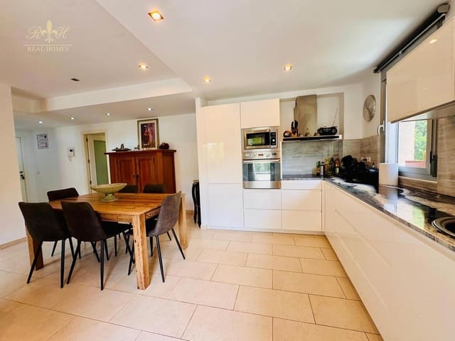 2 sovrum Lägenhet att hyra i Altea med pool garage - 1 200 € (Ref: 10062319)