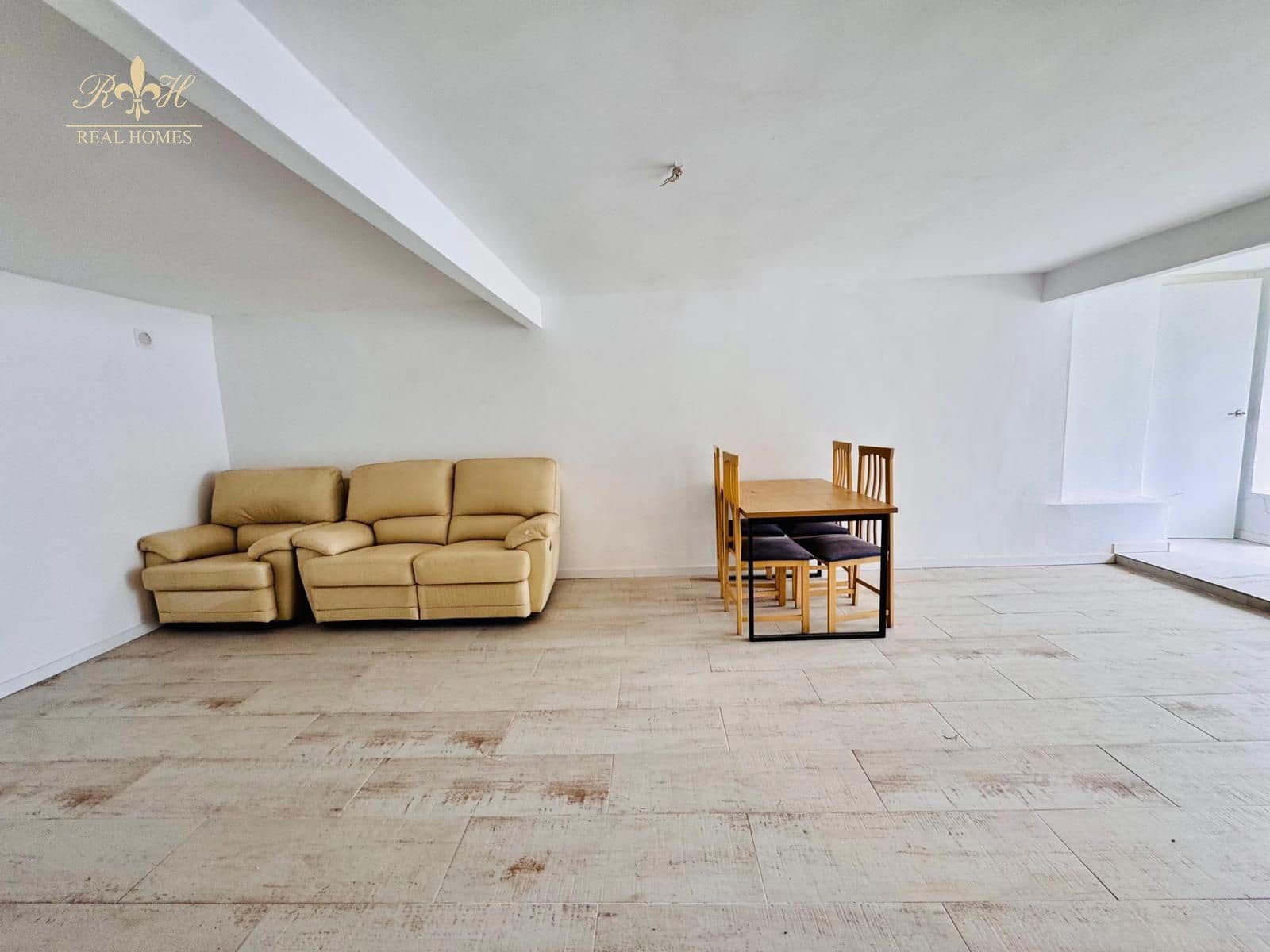 4 bedroom Villa for rent in Albir with pool - € 3,000 (Ref: 10065558)