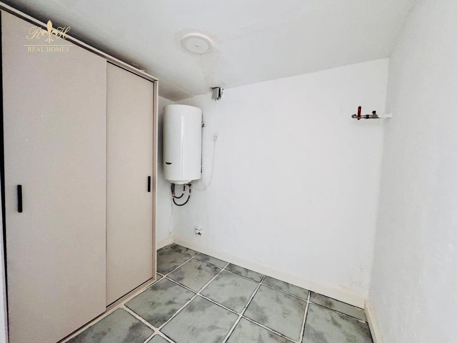 4 bedroom Villa for rent in Albir with pool - € 3,000 (Ref: 10065558)