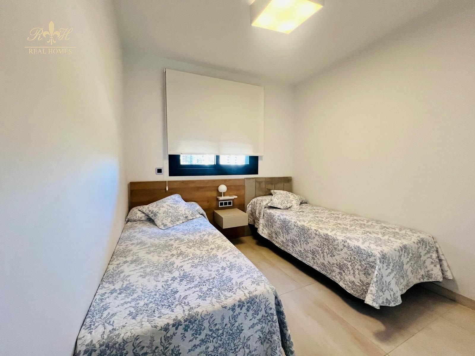 2 quarto Apartamento para venda em Benidorm com piscina garagem - 680 000 € (Ref: 10079793)