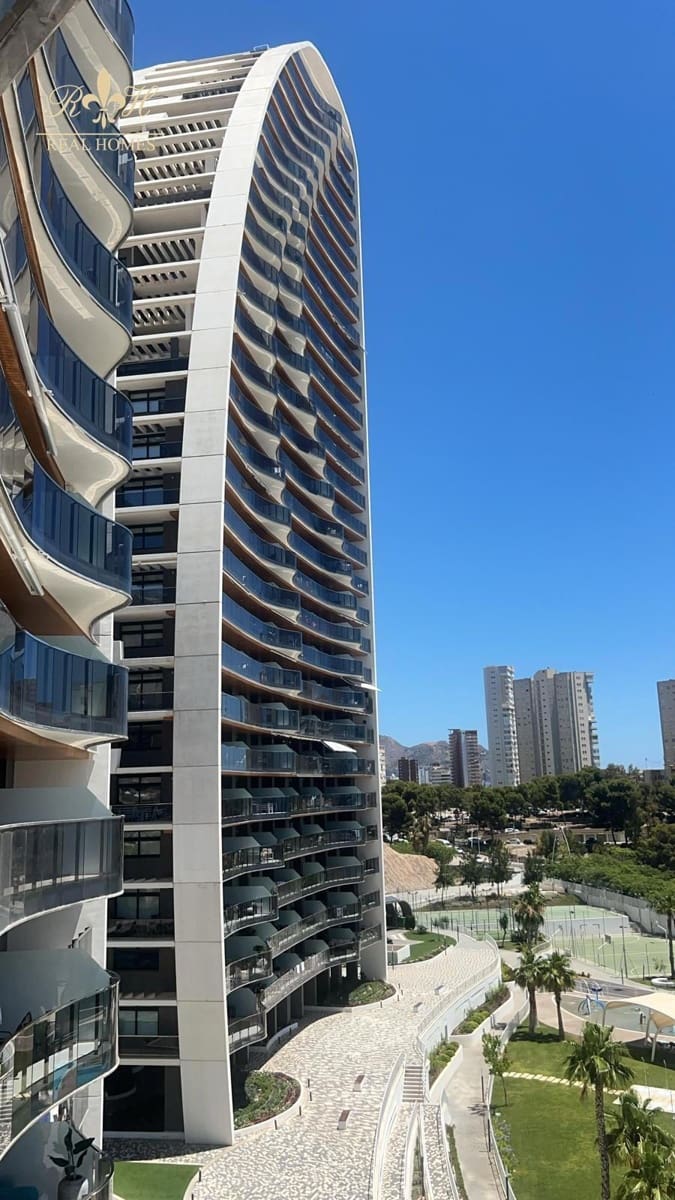 2 quarto Apartamento para venda em Benidorm com piscina garagem - 680 000 € (Ref: 10079793)