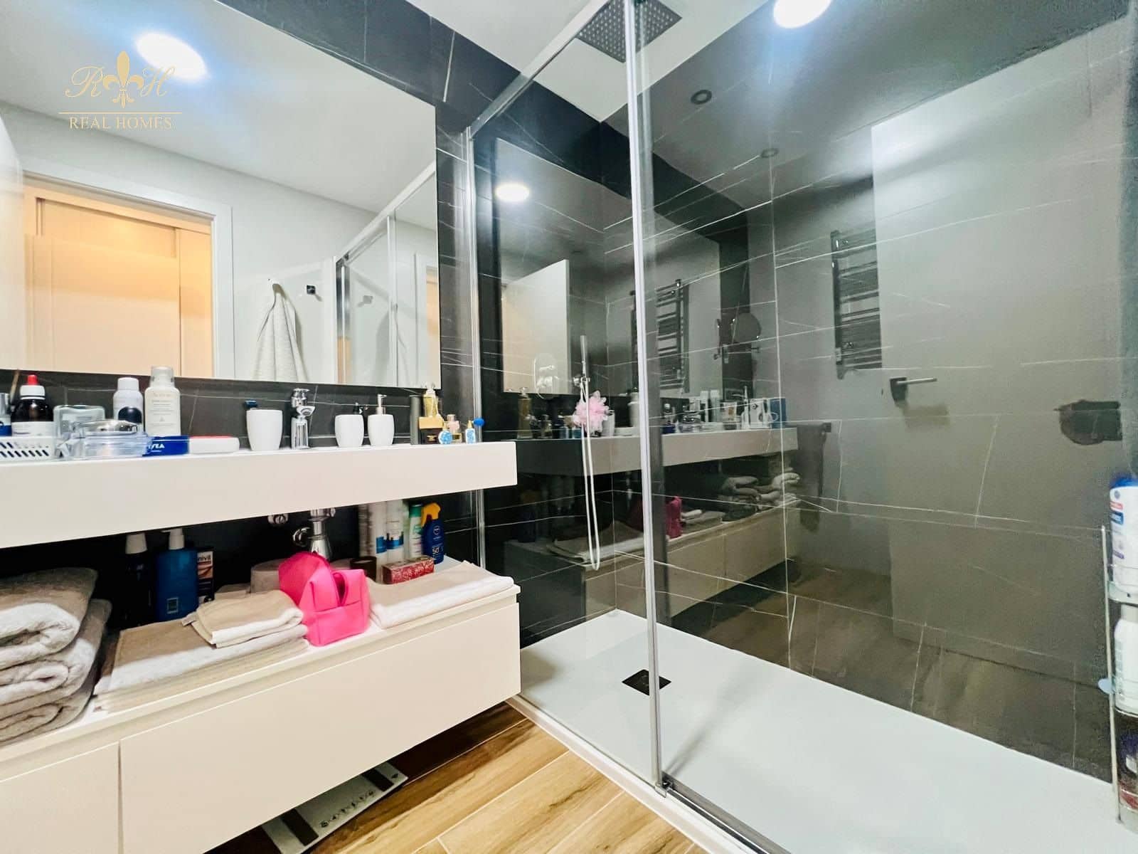 2 quarto Apartamento para venda em Benidorm com piscina garagem - 680 000 € (Ref: 10079793)