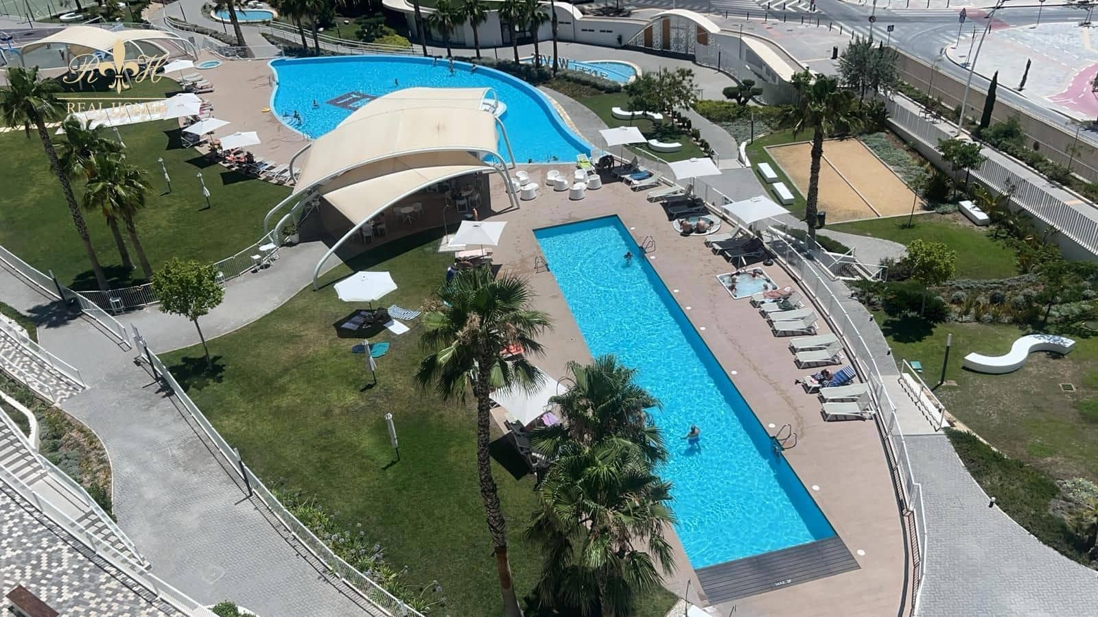 2 quarto Apartamento para venda em Benidorm com piscina garagem - 680 000 € (Ref: 10079793)