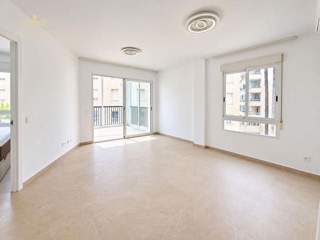 Appartement de 3 chambres à louer à Albir, Alfaz del Pi / L'Alfàs del Pi avec piscine garage - 1 300 € (Ref: 10091331)