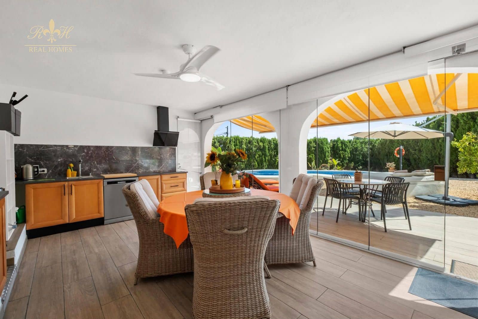 4 soverom Villa til salgs i Barranco Hondo med svømmebasseng garasje - € 849 000 (Ref: 10093706)