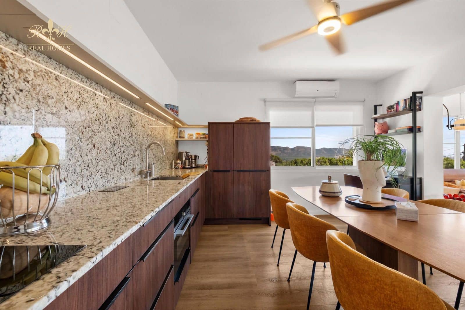 4 soverom Villa til salgs i Barranco Hondo med svømmebasseng garasje - € 849 000 (Ref: 10093706)
