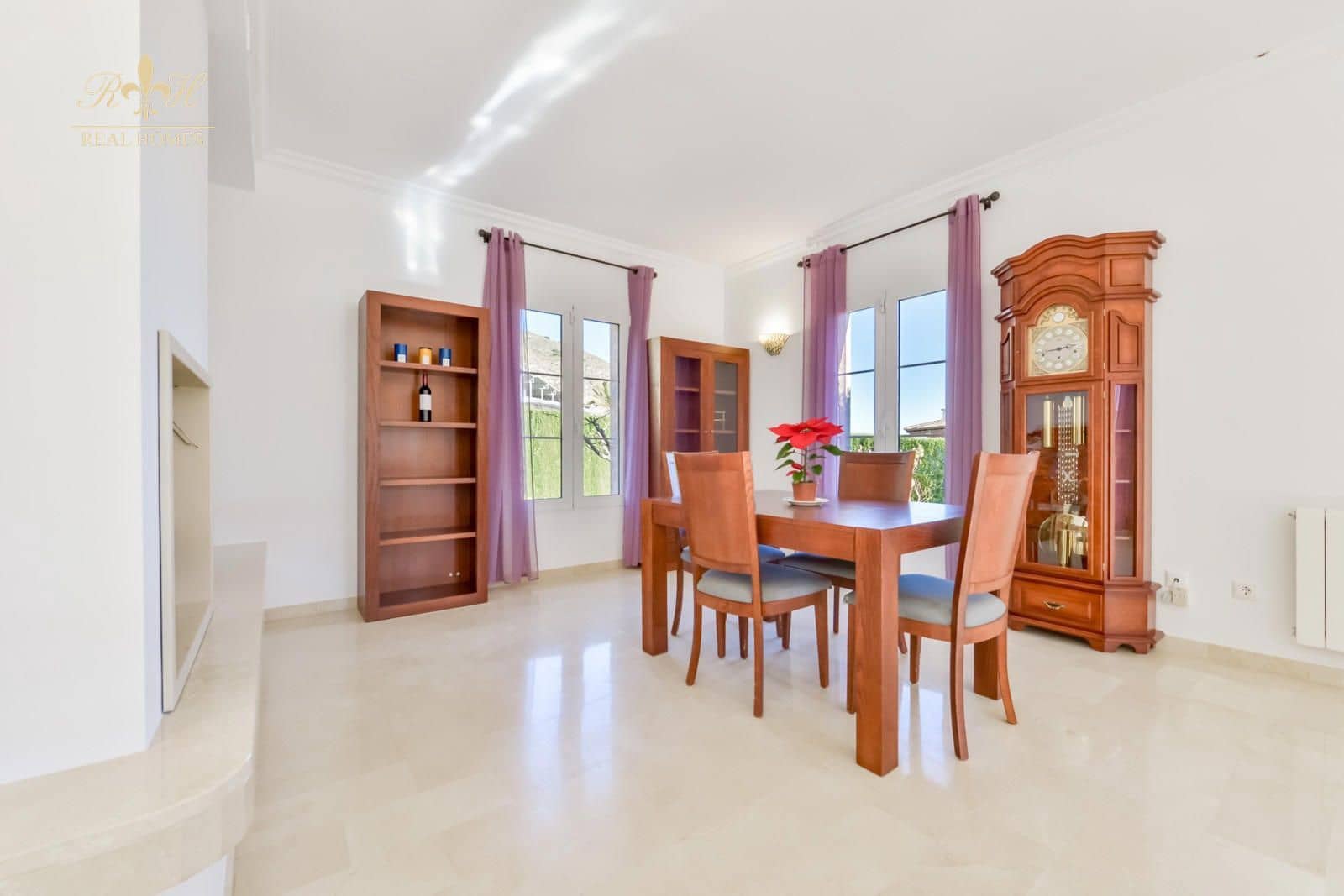4 sypialnia Willa na sprzedaż w Finestrat z basenem garażem - 800 000 € (Ref: 10095652)