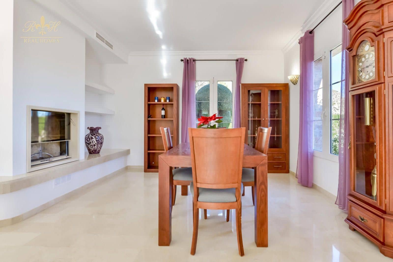 4 sypialnia Willa na sprzedaż w Finestrat z basenem garażem - 800 000 € (Ref: 10095652)