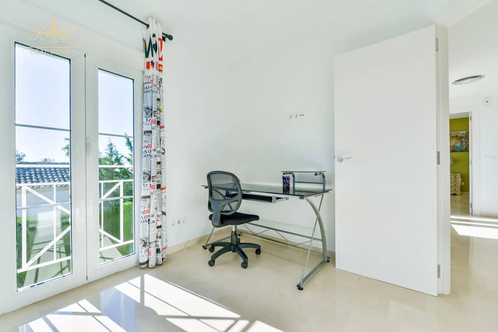 4 sypialnia Willa na sprzedaż w Finestrat z basenem garażem - 800 000 € (Ref: 10095652)