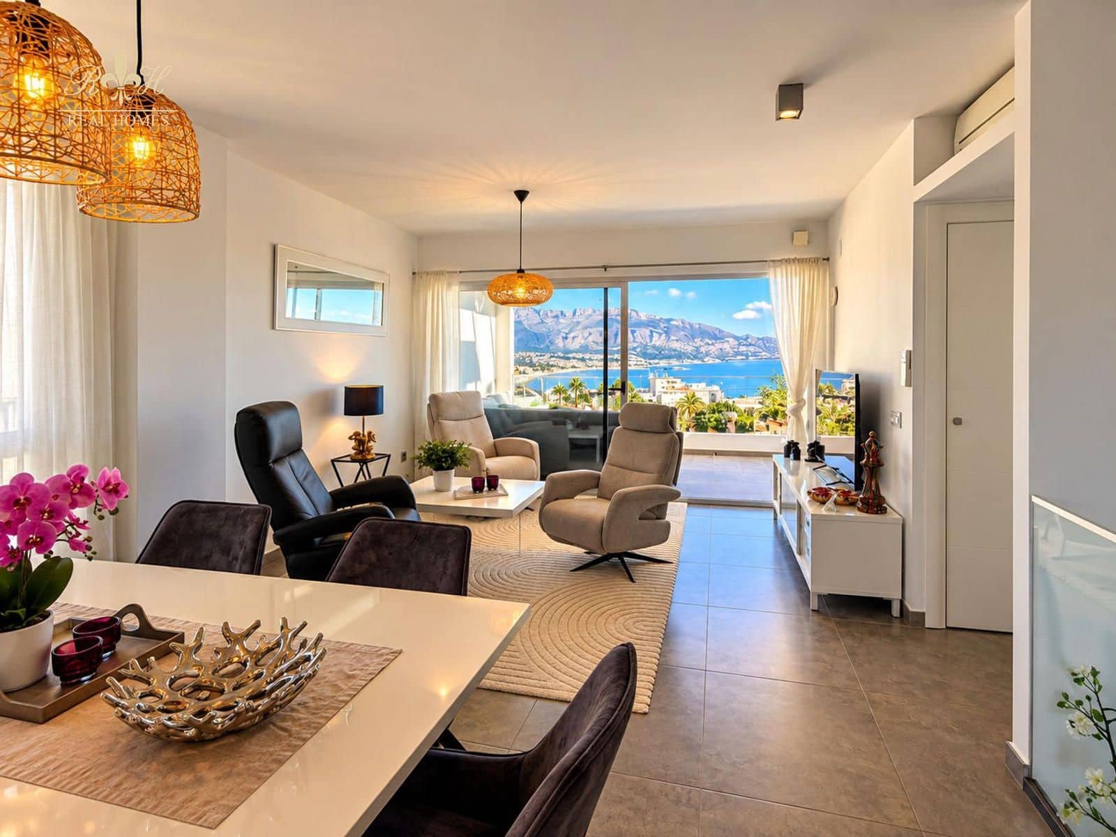 4 bedroom Townhouse for sale in Albir with pool - € 790,000 (Ref: 10099415)