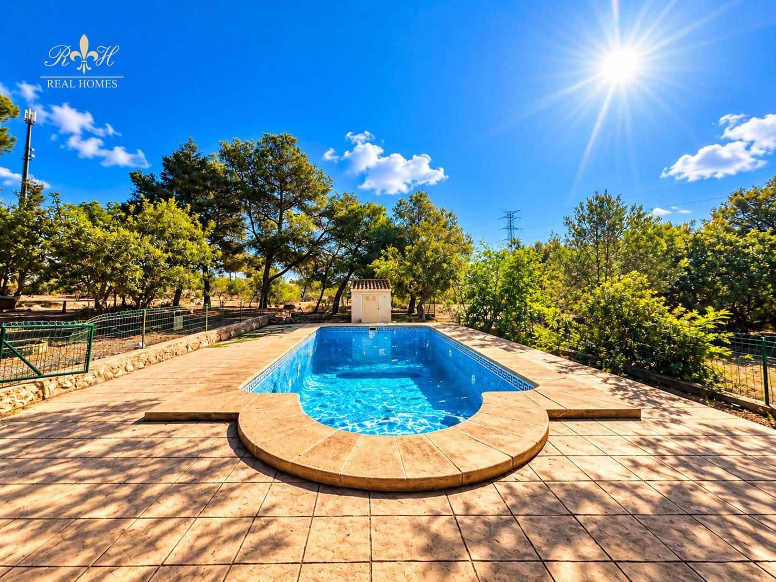 3 bedroom Villa for sale in Benidorm with pool garage - € 890,000 (Ref: 10099417)
