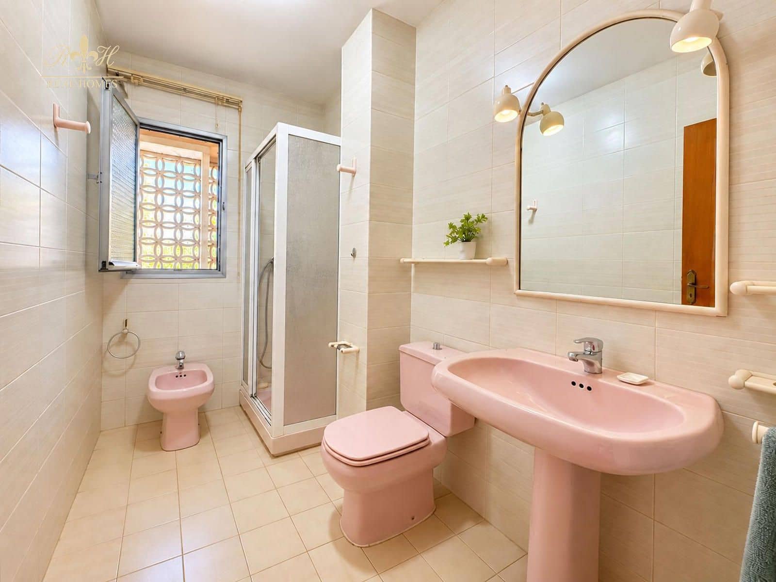 3 bedroom Villa for sale in Benidorm with pool garage - € 890,000 (Ref: 10099417)