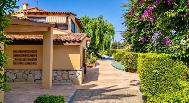 5 chambre Villa/Maison à vendre à Albir, Alfaz del Pi / L'Alfàs del Pi avec piscine garage - 1 500 000 € (Ref: 10110211)