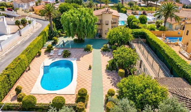 5 chambre Villa/Maison à vendre à Albir, Alfaz del Pi / L'Alfàs del Pi avec piscine garage - 1 500 000 € (Ref: 10110211)