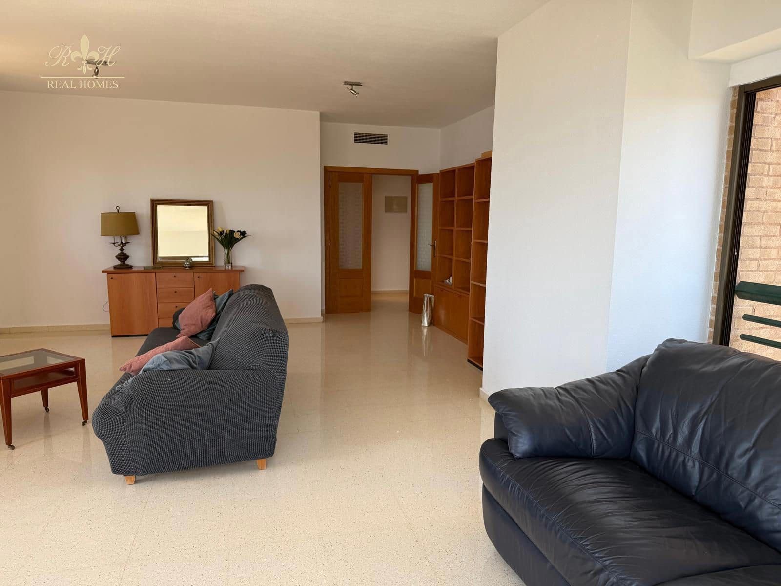 Piso de 3 habitaciones en Benidorm en venta con piscina garaje - 449.900 € (Ref: 10113515)