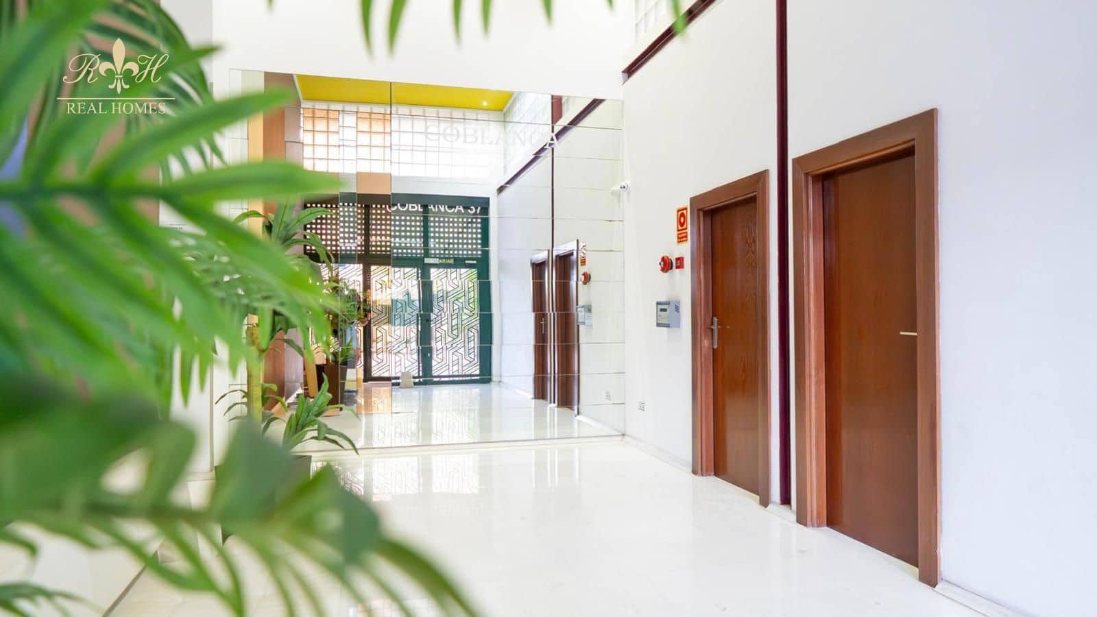 Piso de 3 habitaciones en Benidorm en venta con piscina garaje - 449.900 € (Ref: 10113515)