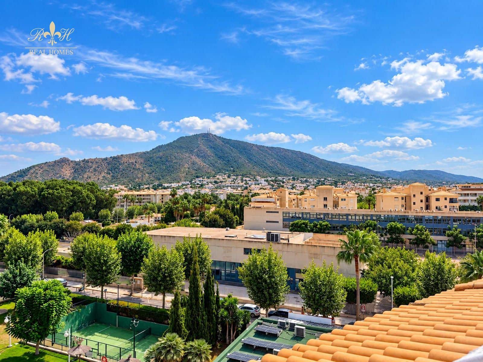 3 sypialnia Penthouse na sprzedaż w Albir z basenem garażem - 650 000 € (Ref: 10154313)