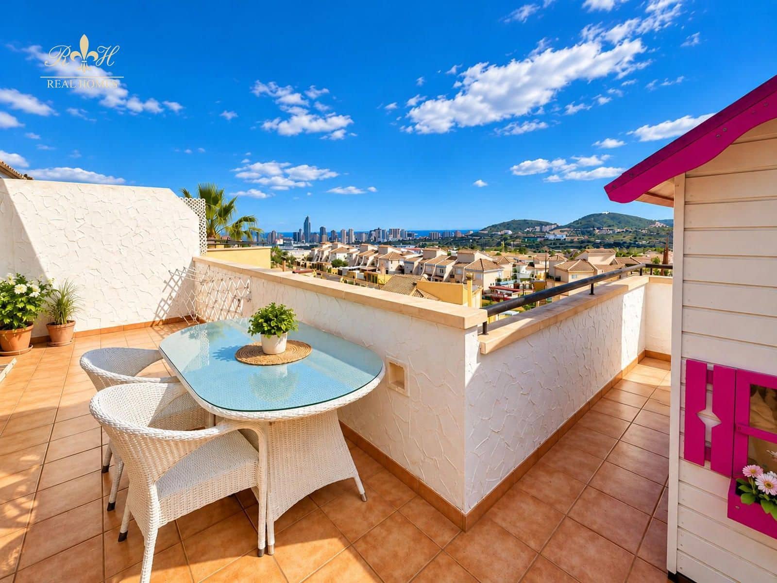2 bedroom Flat for sale in Finestrat with pool garage - € 290,000 (Ref: 10165040)