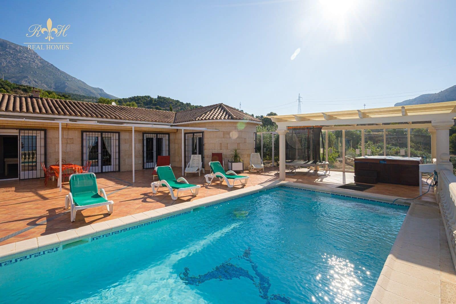 4 camera da letto Villa in vendita in Finestrat con piscina garage - 650.000 € (Rif: 5392637)