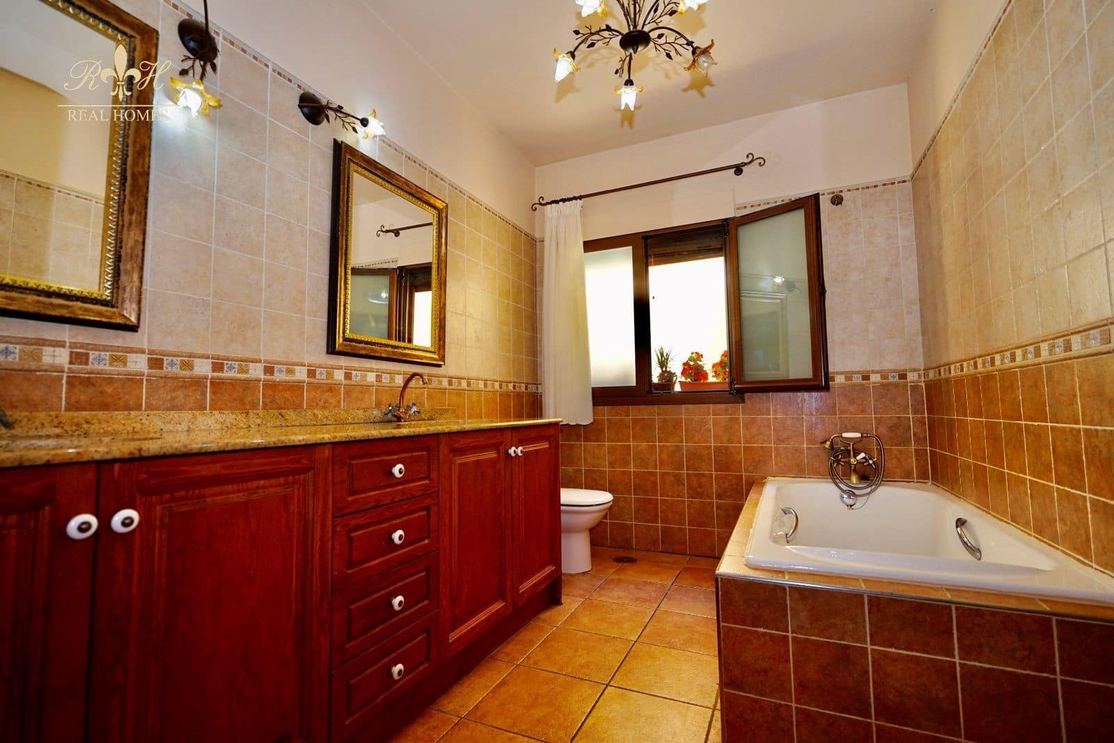 4 sovrum Villa till salu i Altea la Vella med garage - 590 000 € (Ref: 6223450)