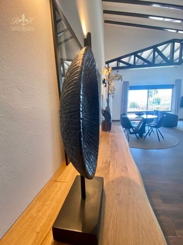 2 bedroom Villa for rent in Altea with garage - € 2,400 (Ref: 6256260)