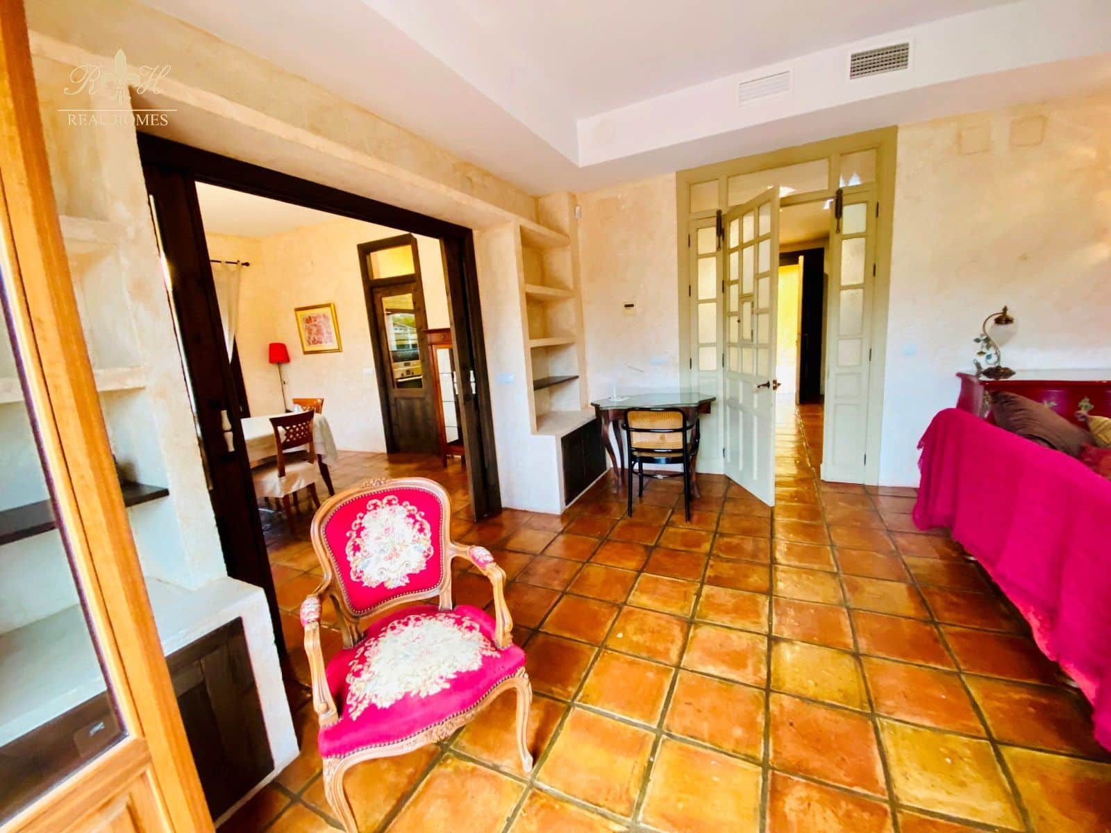 3 makuuhuone Huvila vuokrattavana paikassa Albir mukana uima-altaan - 2 500 € (Ref: 6533578)