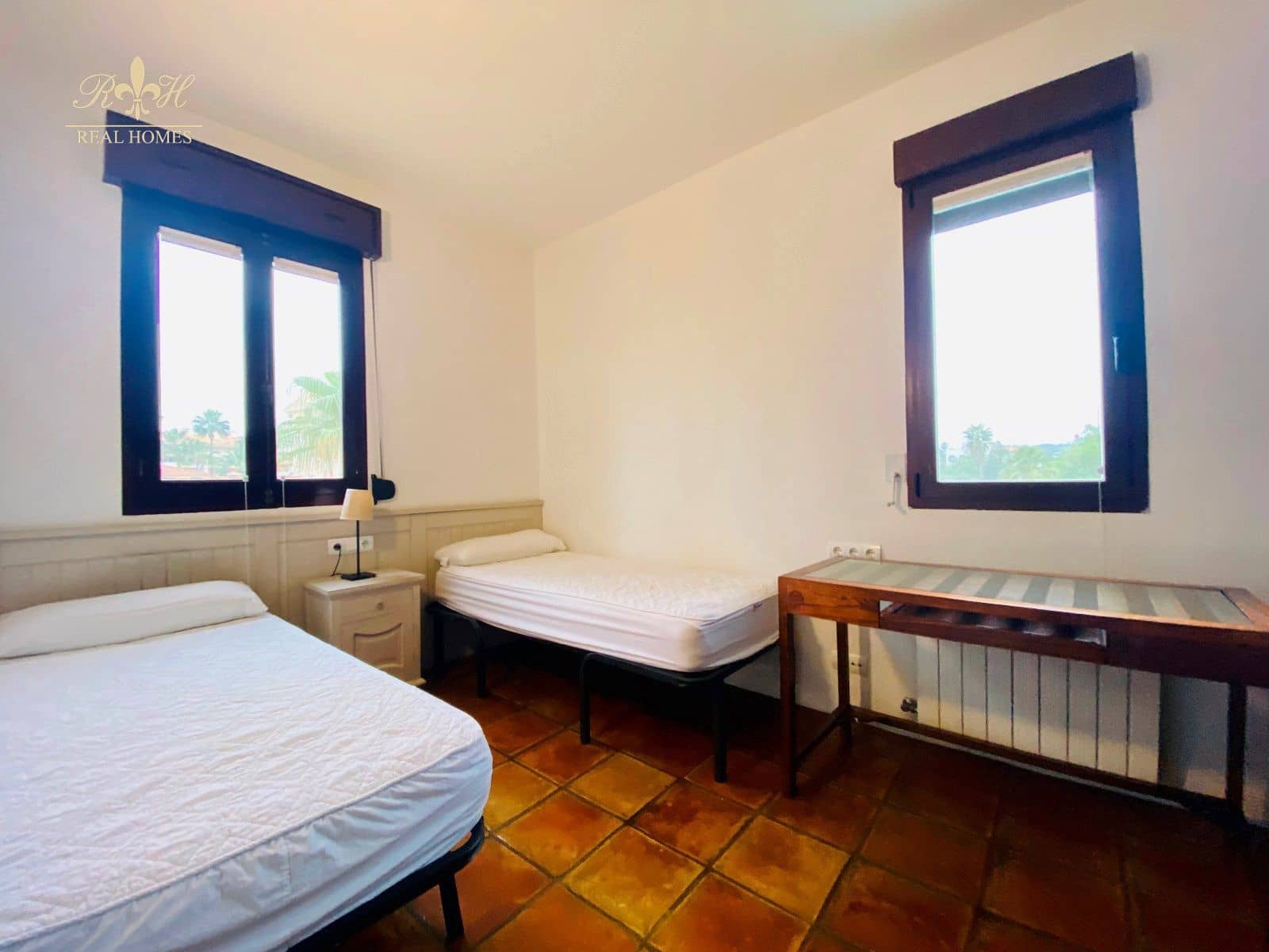 3 makuuhuone Huvila vuokrattavana paikassa Albir mukana uima-altaan - 2 500 € (Ref: 6533578)