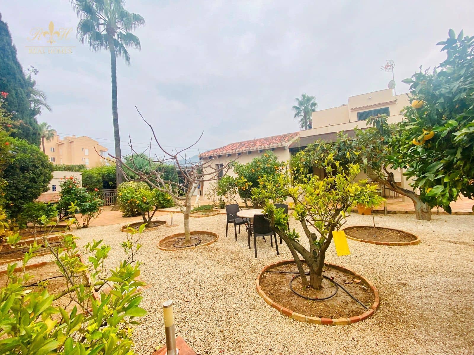 3 makuuhuone Huvila vuokrattavana paikassa Albir mukana uima-altaan - 2 500 € (Ref: 6533578)