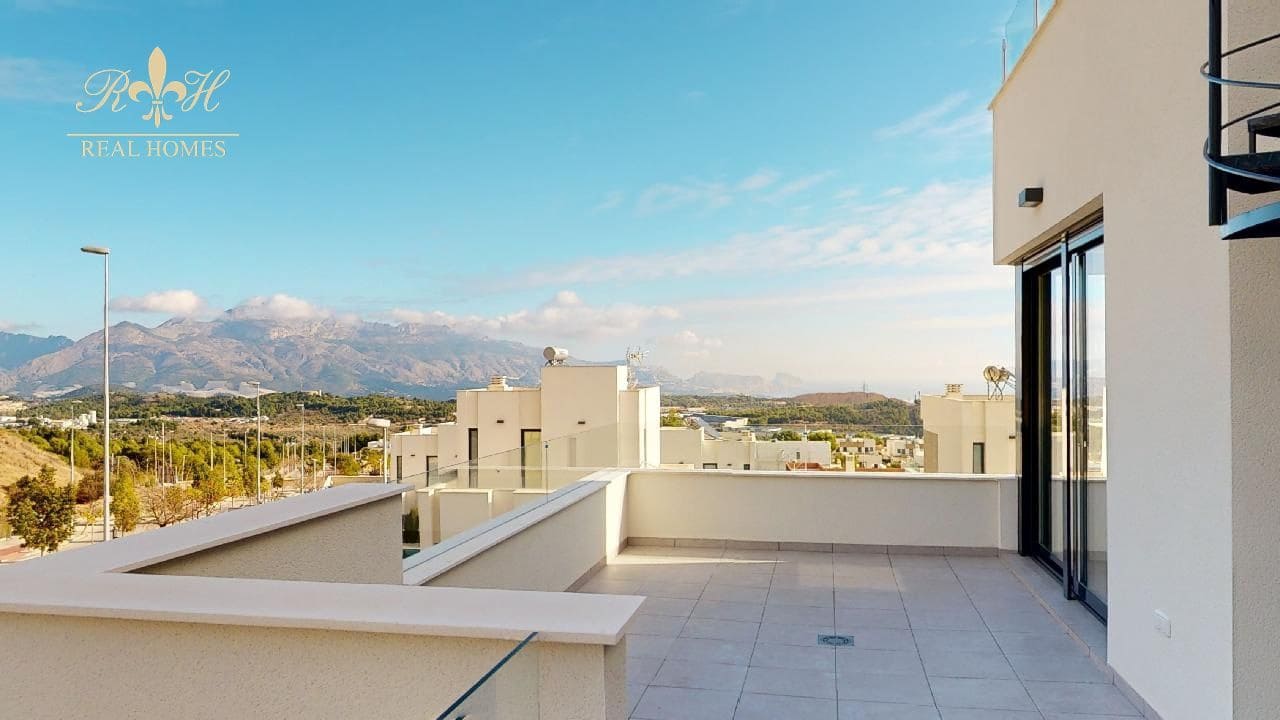 3 Zimmer Villa zu verkaufen in Polop mit Pool Garage - 570.000 € (Ref: 6593641)