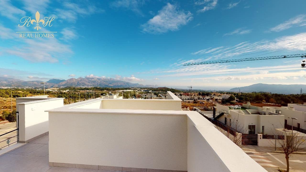 3 Zimmer Villa zu verkaufen in Polop mit Pool Garage - 570.000 € (Ref: 6593641)