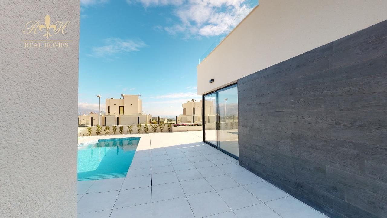 3 Zimmer Villa zu verkaufen in Polop mit Pool Garage - 570.000 € (Ref: 6593641)