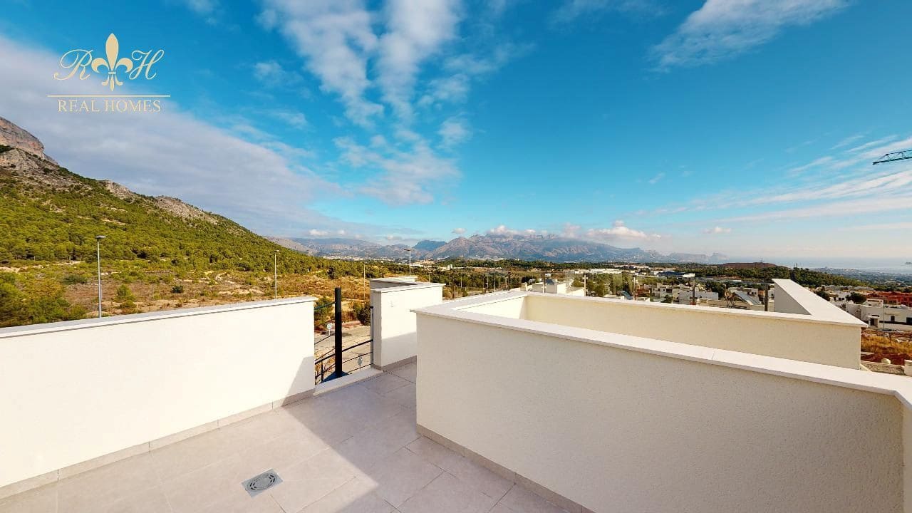 3 Zimmer Villa zu verkaufen in Polop mit Pool Garage - 570.000 € (Ref: 6593641)