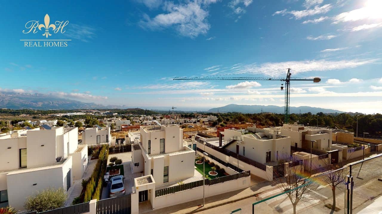 3 Zimmer Villa zu verkaufen in Polop mit Pool Garage - 570.000 € (Ref: 6593641)